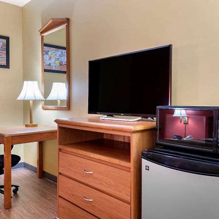 Econo Lodge Airport Louisville Exterior foto